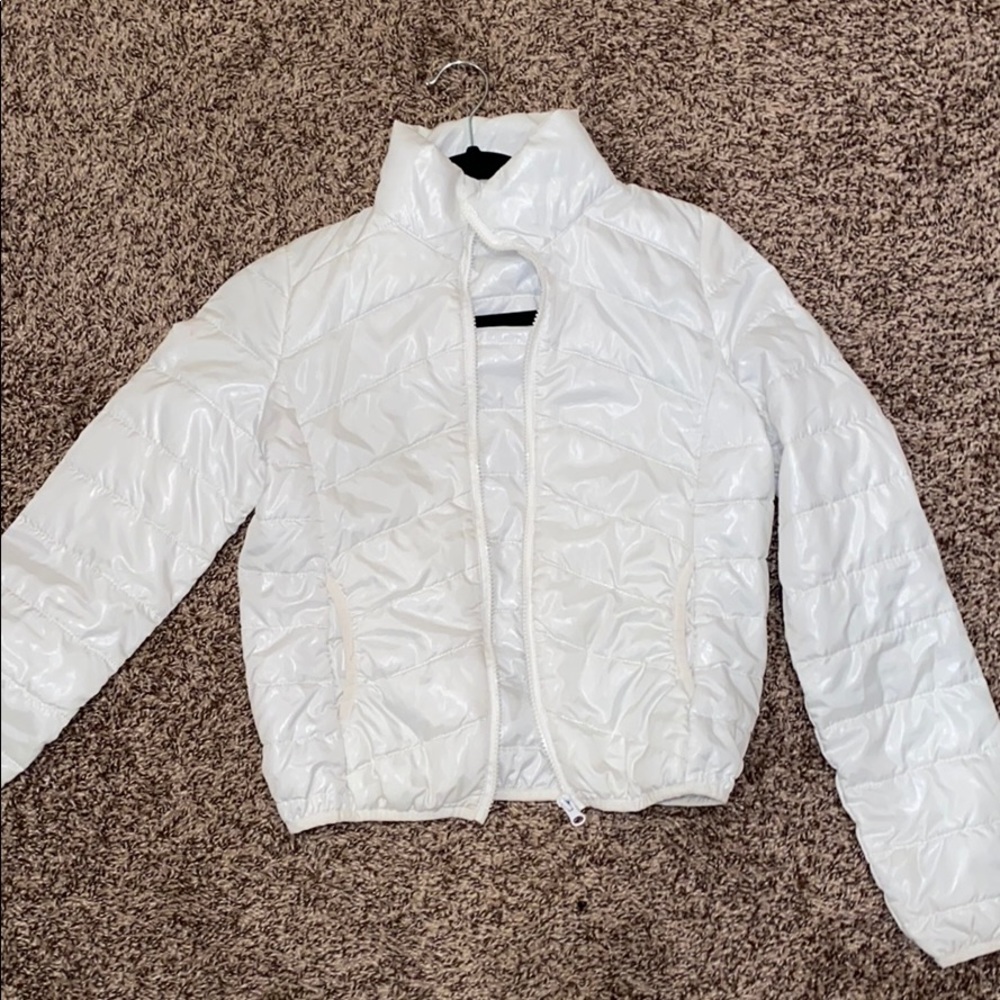 White puffer